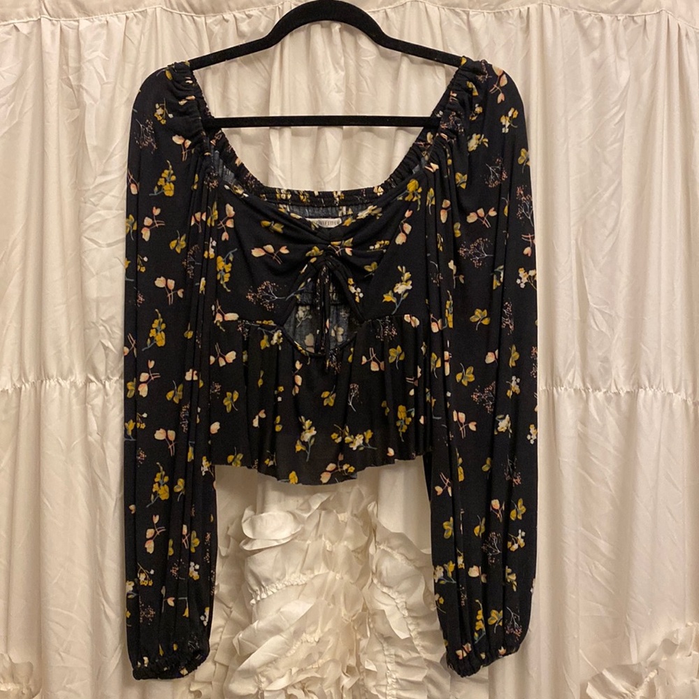 Urban Outfitters | Black Long Sleeve Flowery Top | Never Worn | NWOT